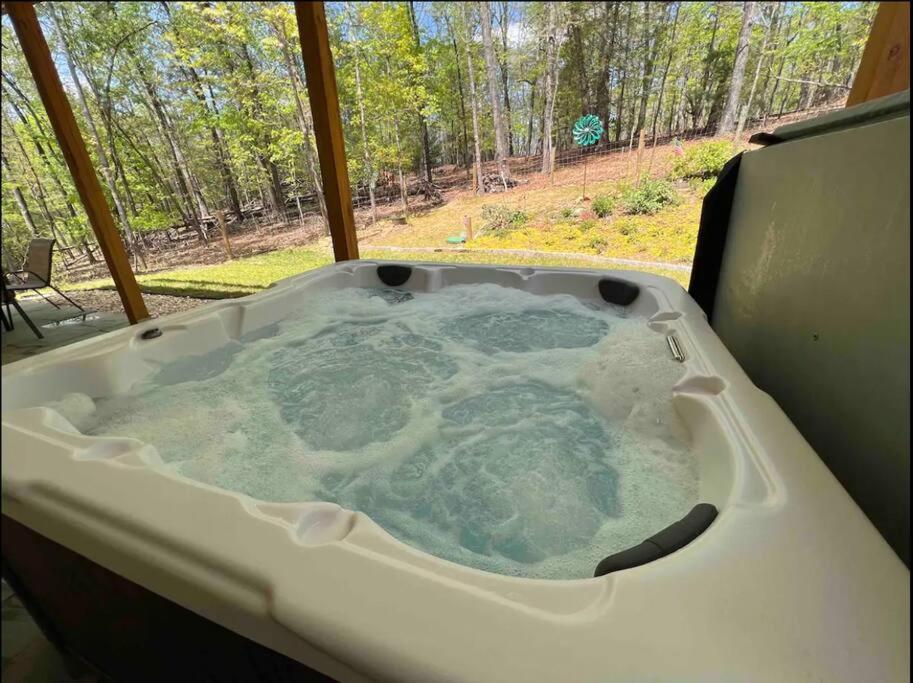 Peaceful Modern Chalet In Ellijay Luaran gambar
