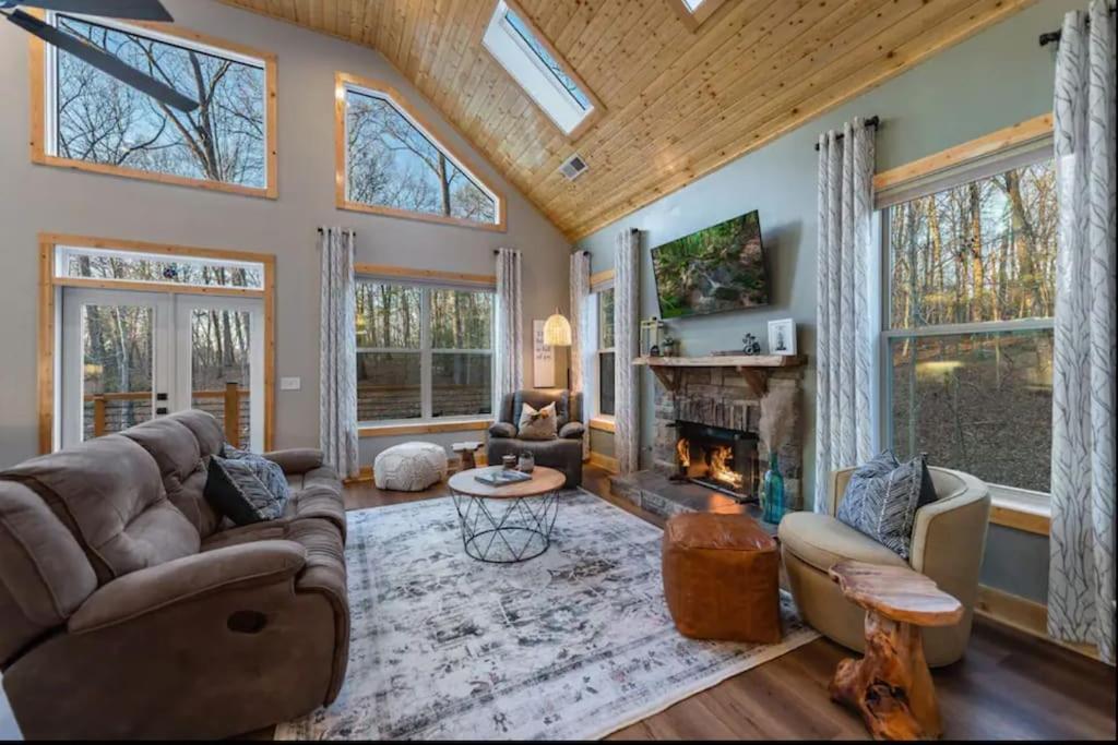 Peaceful Modern Chalet In Ellijay Luaran gambar